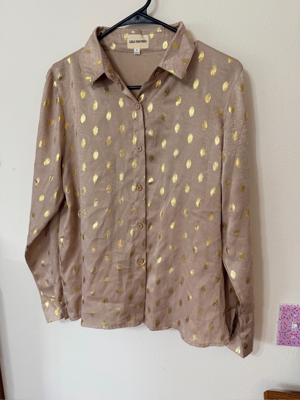 Lala Factory button shirt size Small